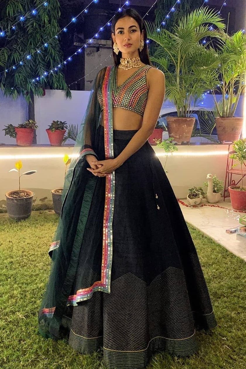 perniaspopupshop-sonal-chauhan-in-vvani-by-vani-vats